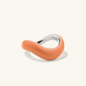 D?me Figure Ring