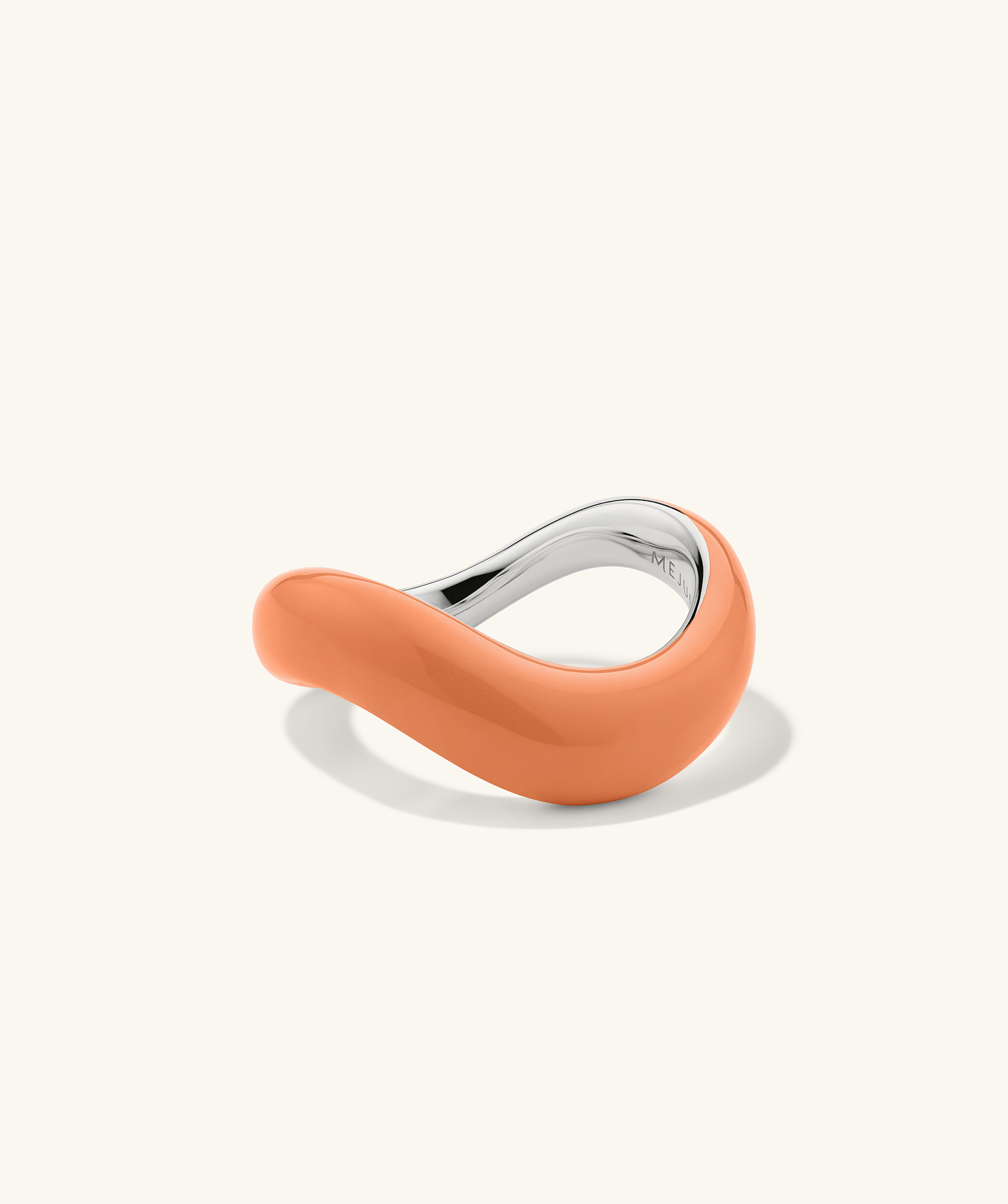 Figure Ring Enamel Apricot