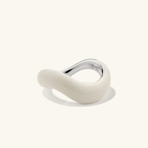 D?me Figure Ring