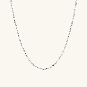 Barrel Link Chain Necklace