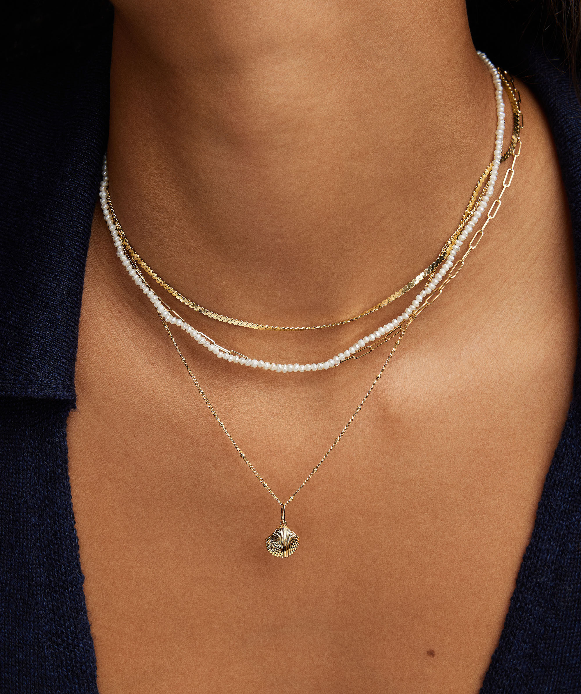 Mini Clam Shell Charm