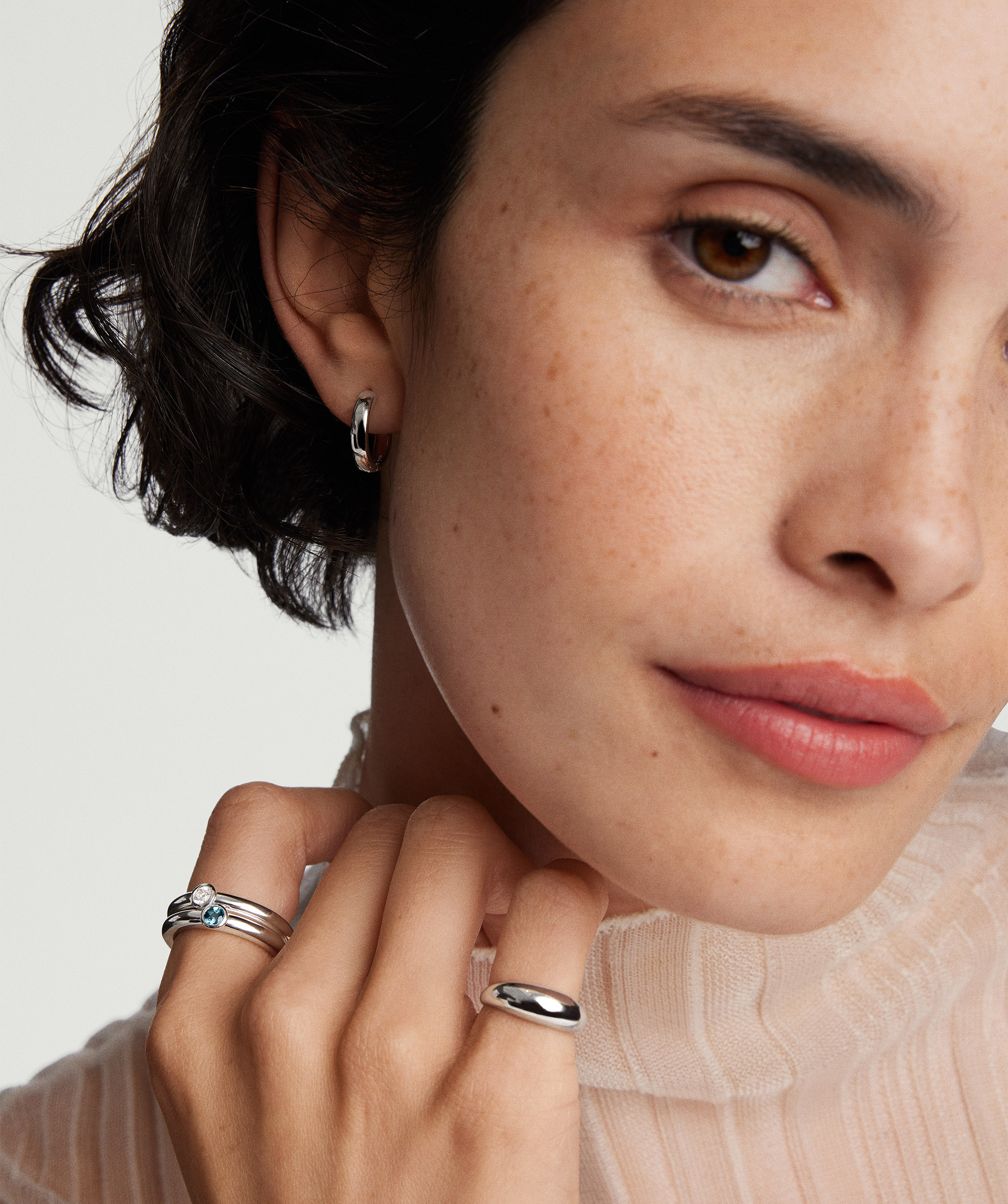 Gemstone Stacker London Blue Topaz Silver