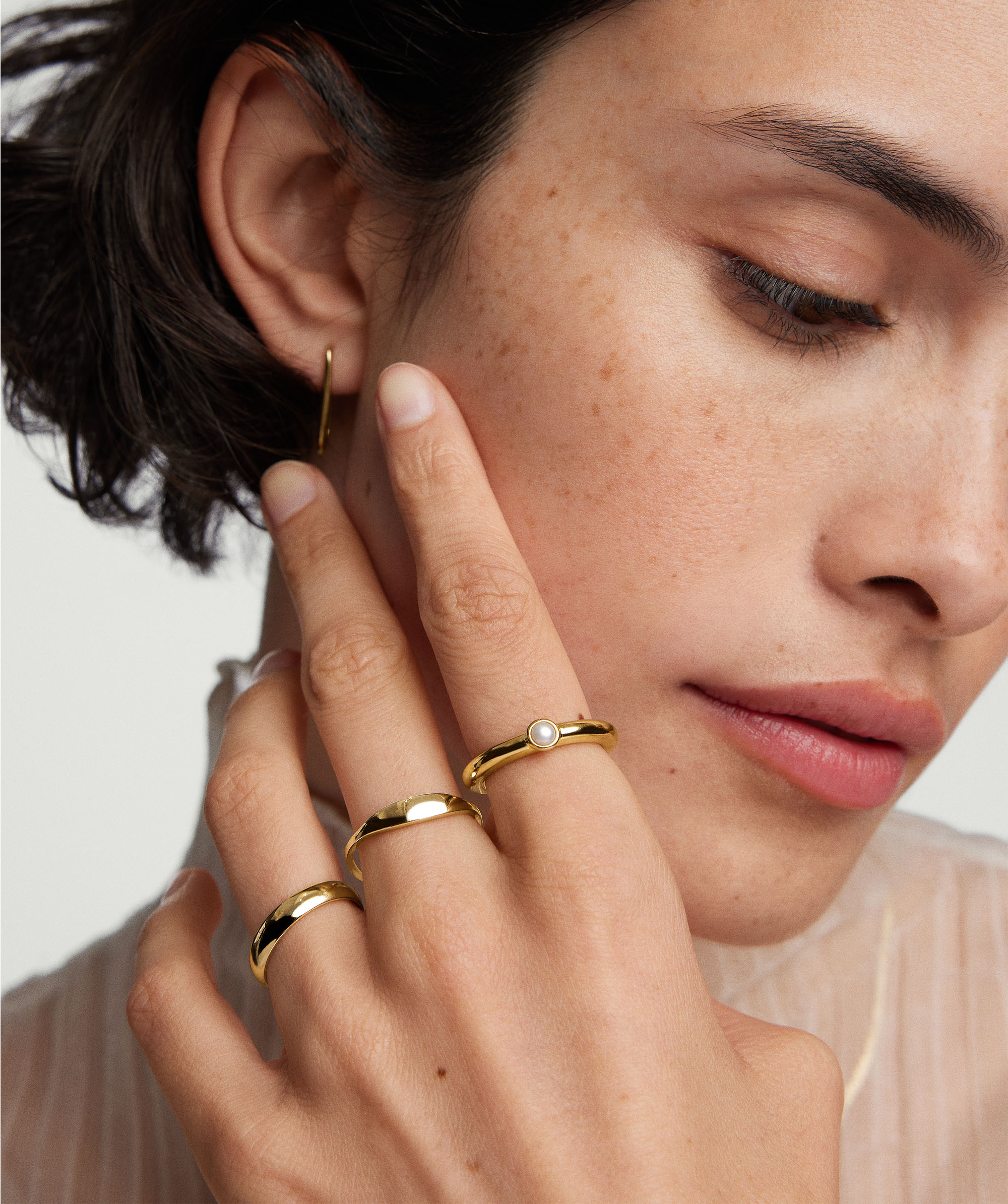 Gemstone Stacker Pearl