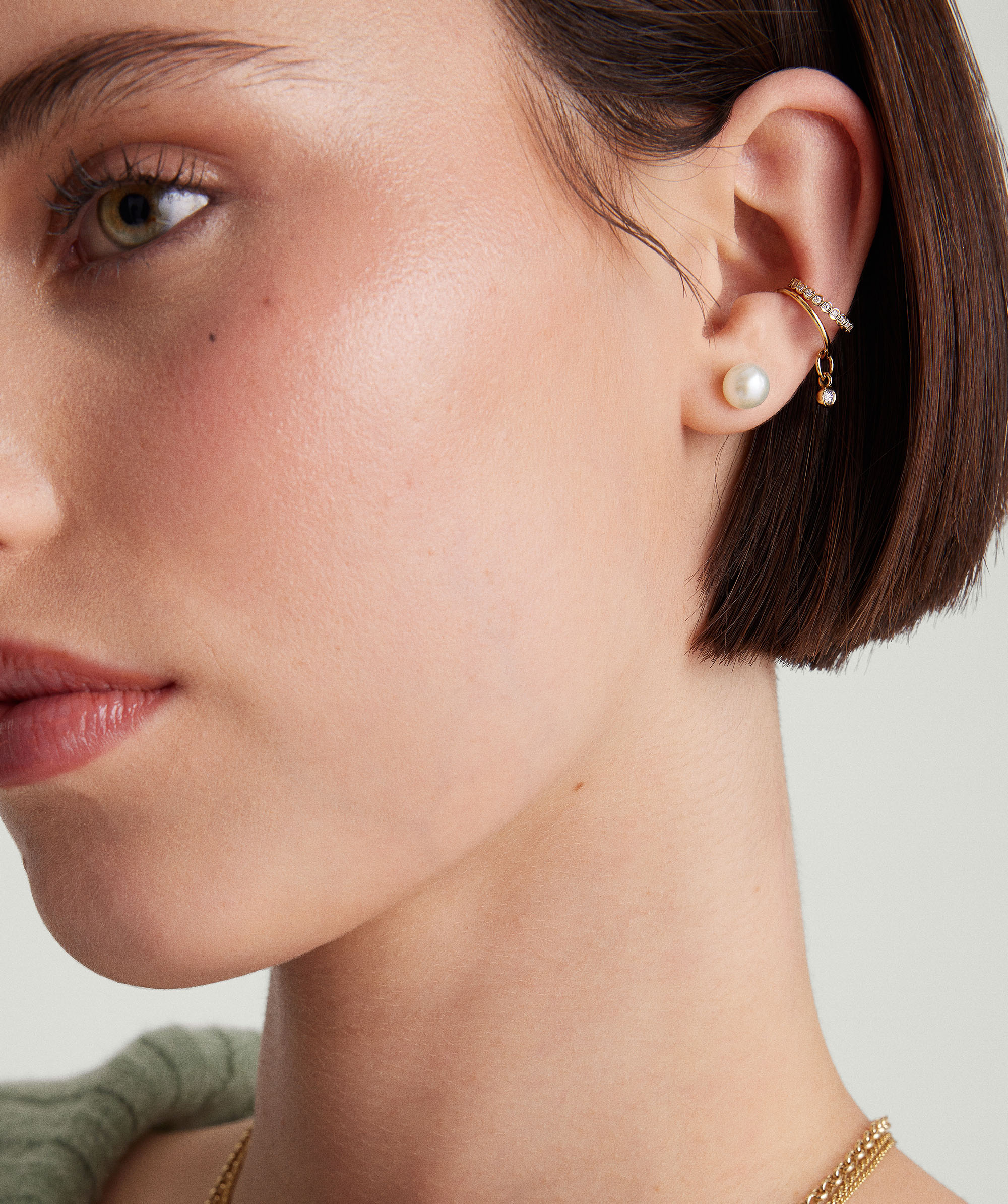 Oversized Pearl Stud