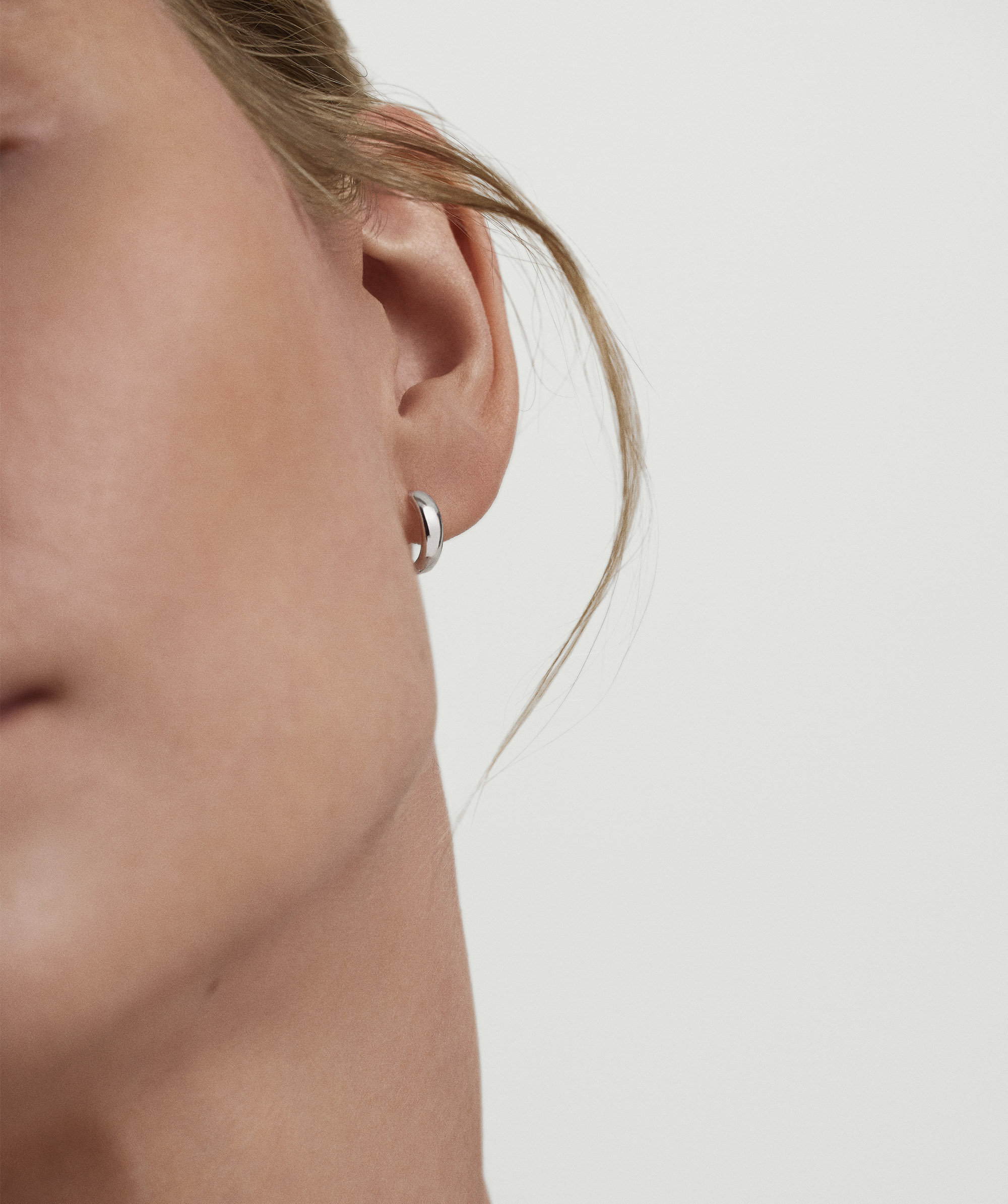 Bold Huggie Hoops Silver