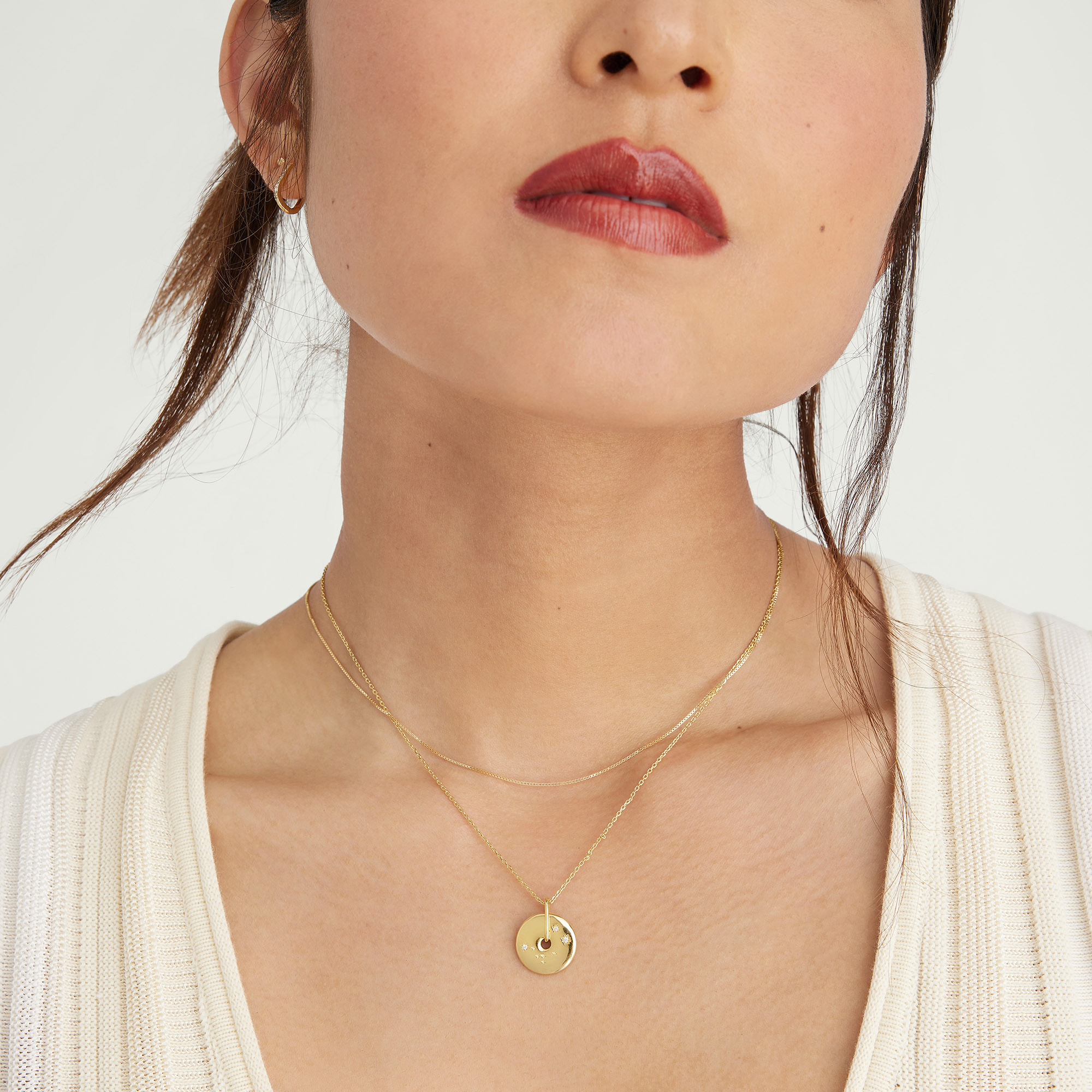 1-ZodiacRelaunch_ZodiacNecklaceGemini_V_Stack_007.jpg