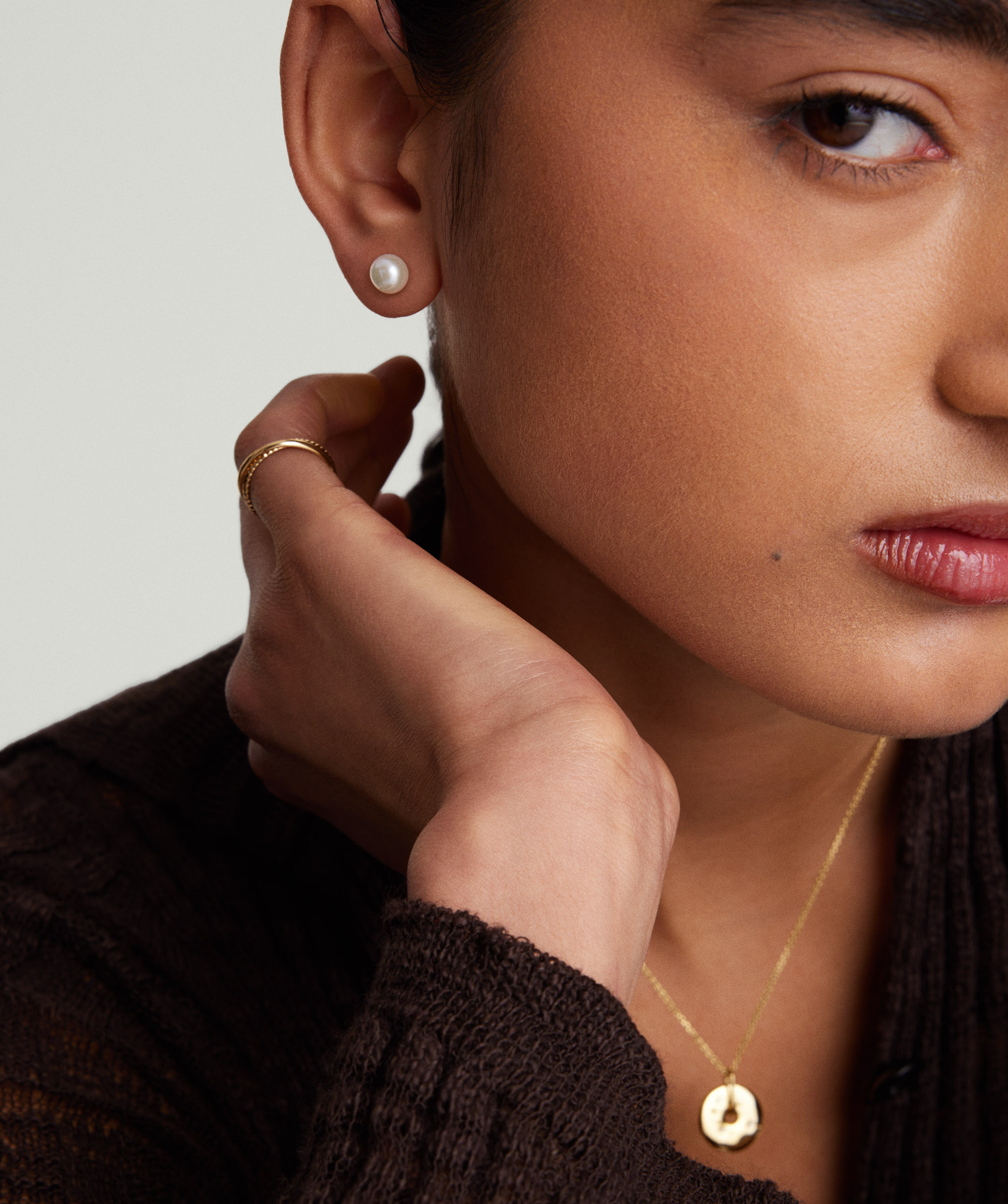 Oversized Pearl Stud