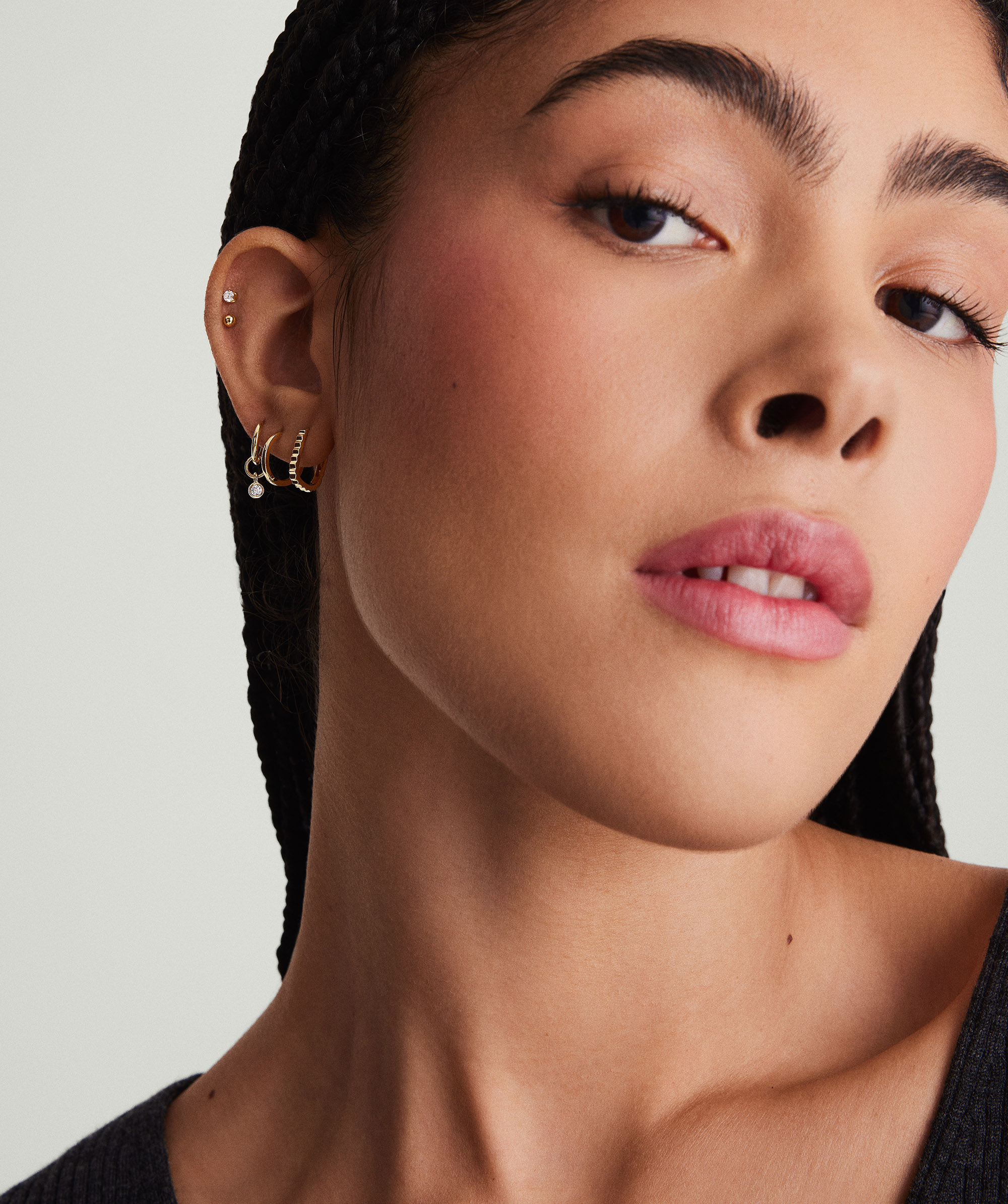 Texture Huggie U Hoop 12mm