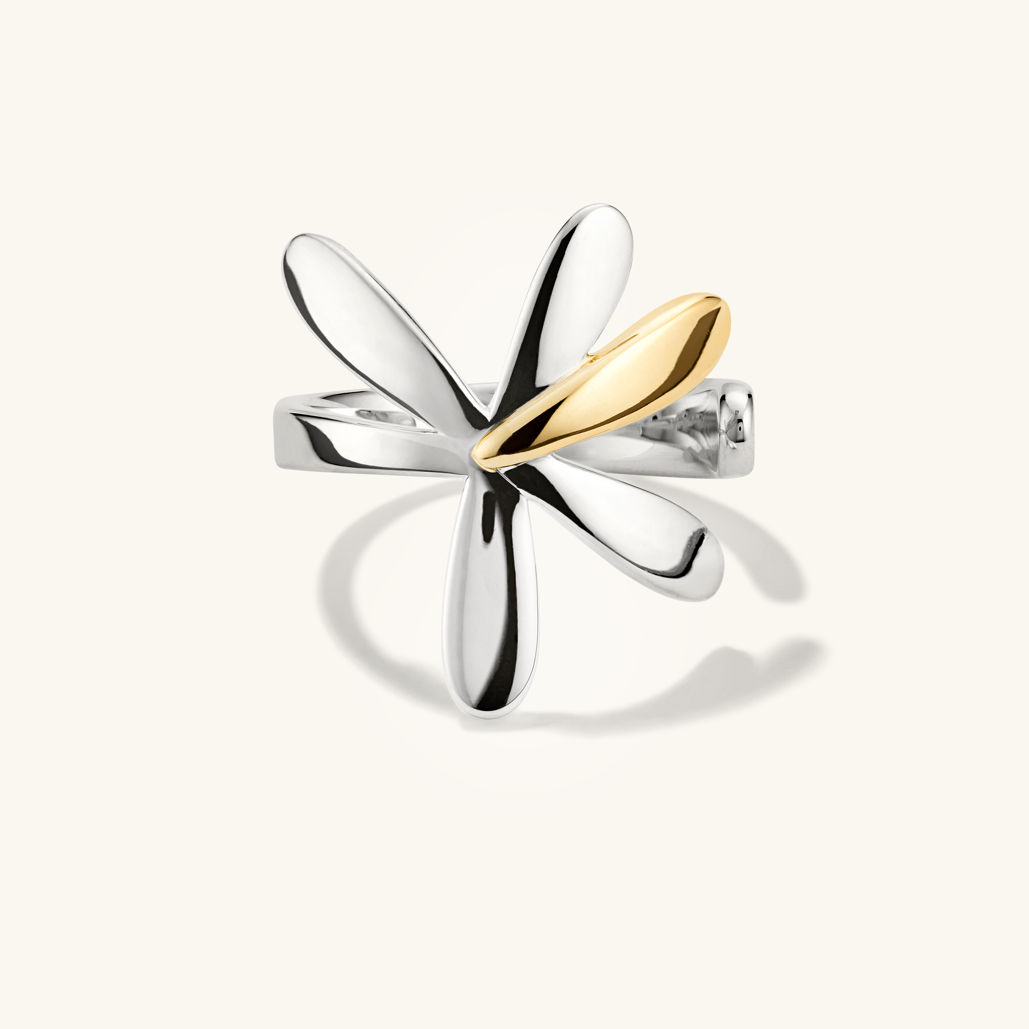 3-FLOWER_WrappingRingSilverVermeilPetal_SS_Front_200.jpg