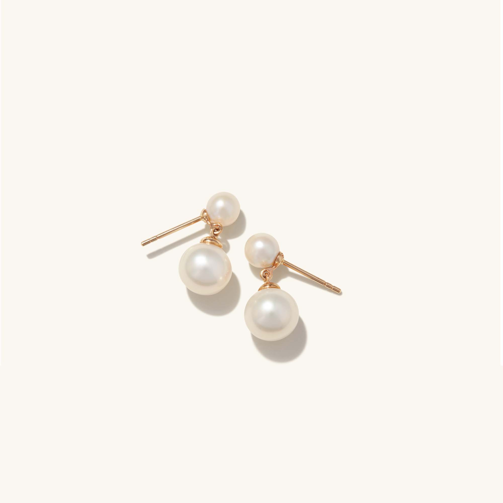 ClassicPearlDrop_earrings__White_yg_hero.jpg